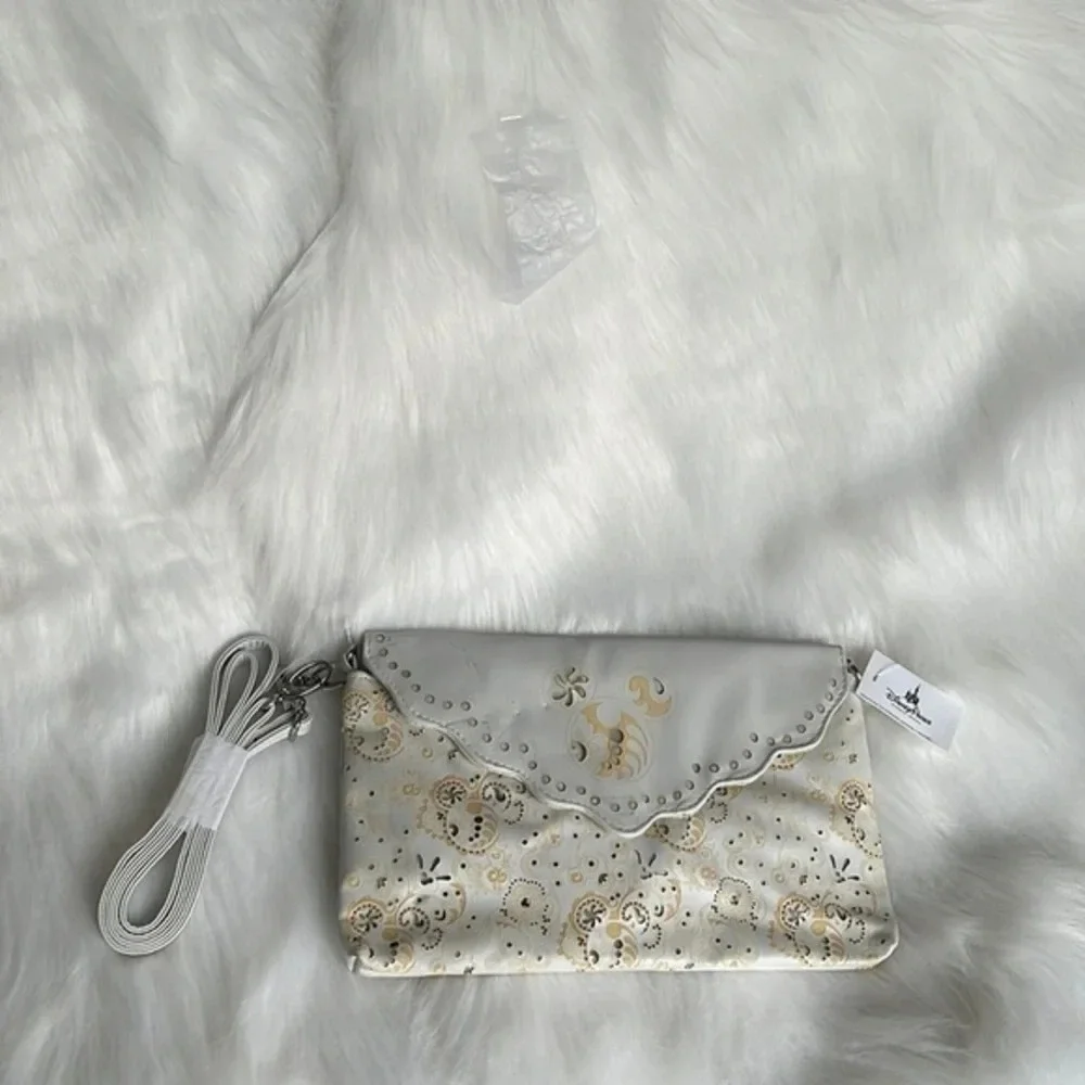 DISNEY crossbody bag - Picture 1 of 7